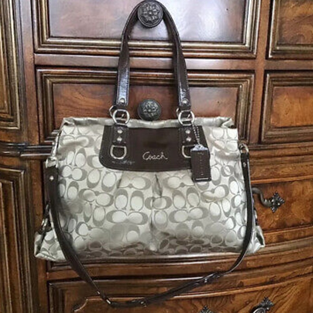 The Coach ASHLEY SIGNATURE SATEEN CRYAL F15510